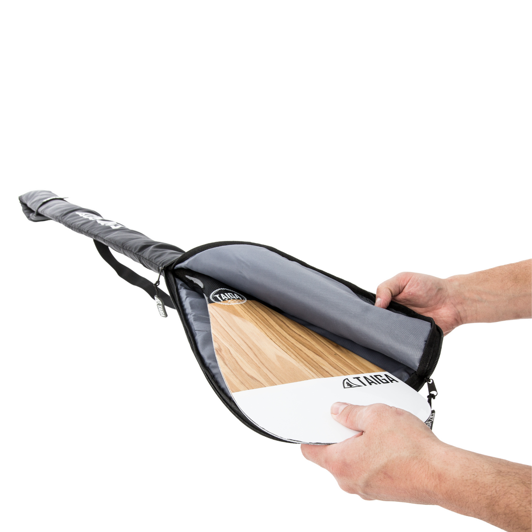 Paddle Bag by TAIGA with paddle