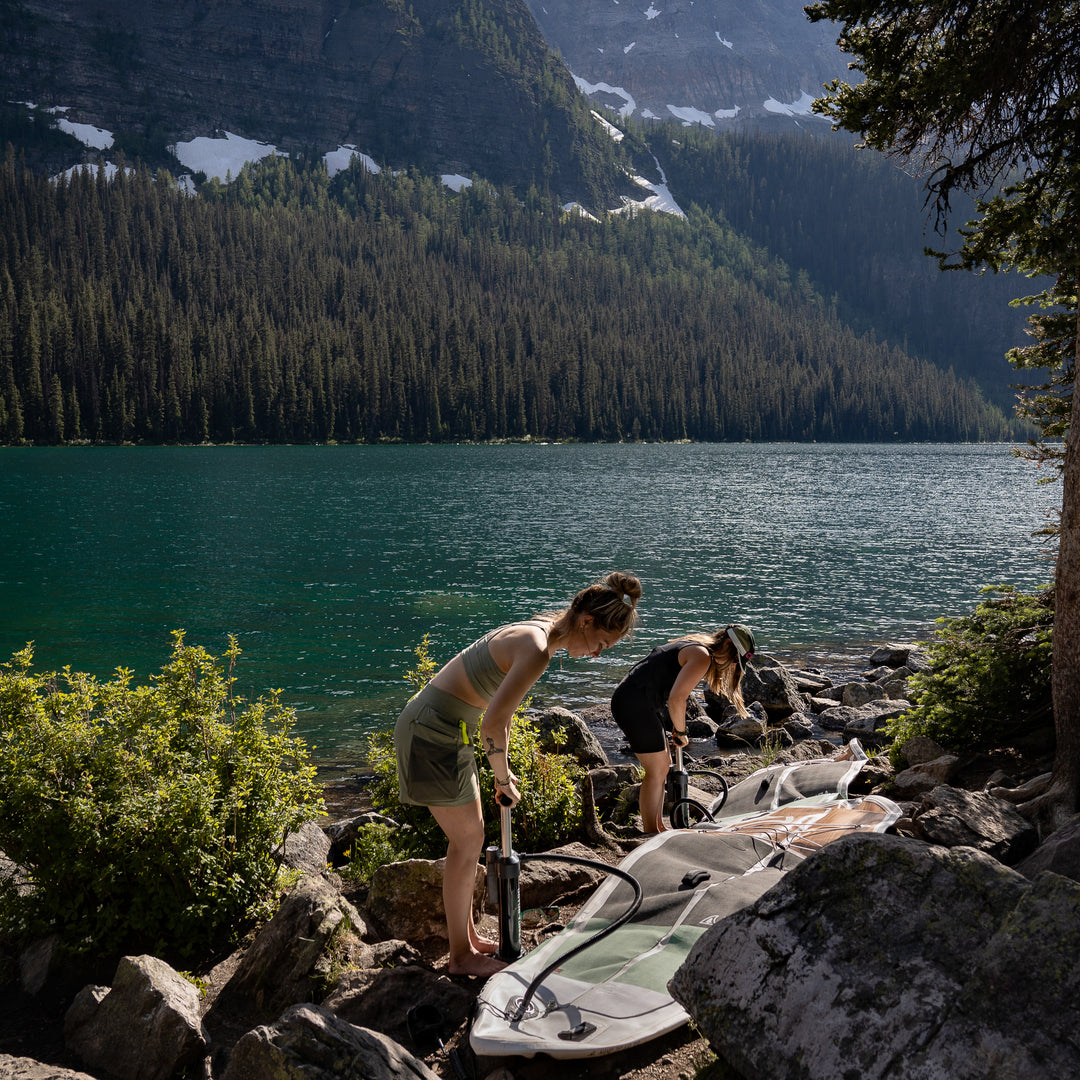 TRIPLE ACTION MANUAL PUMP - COMPACT